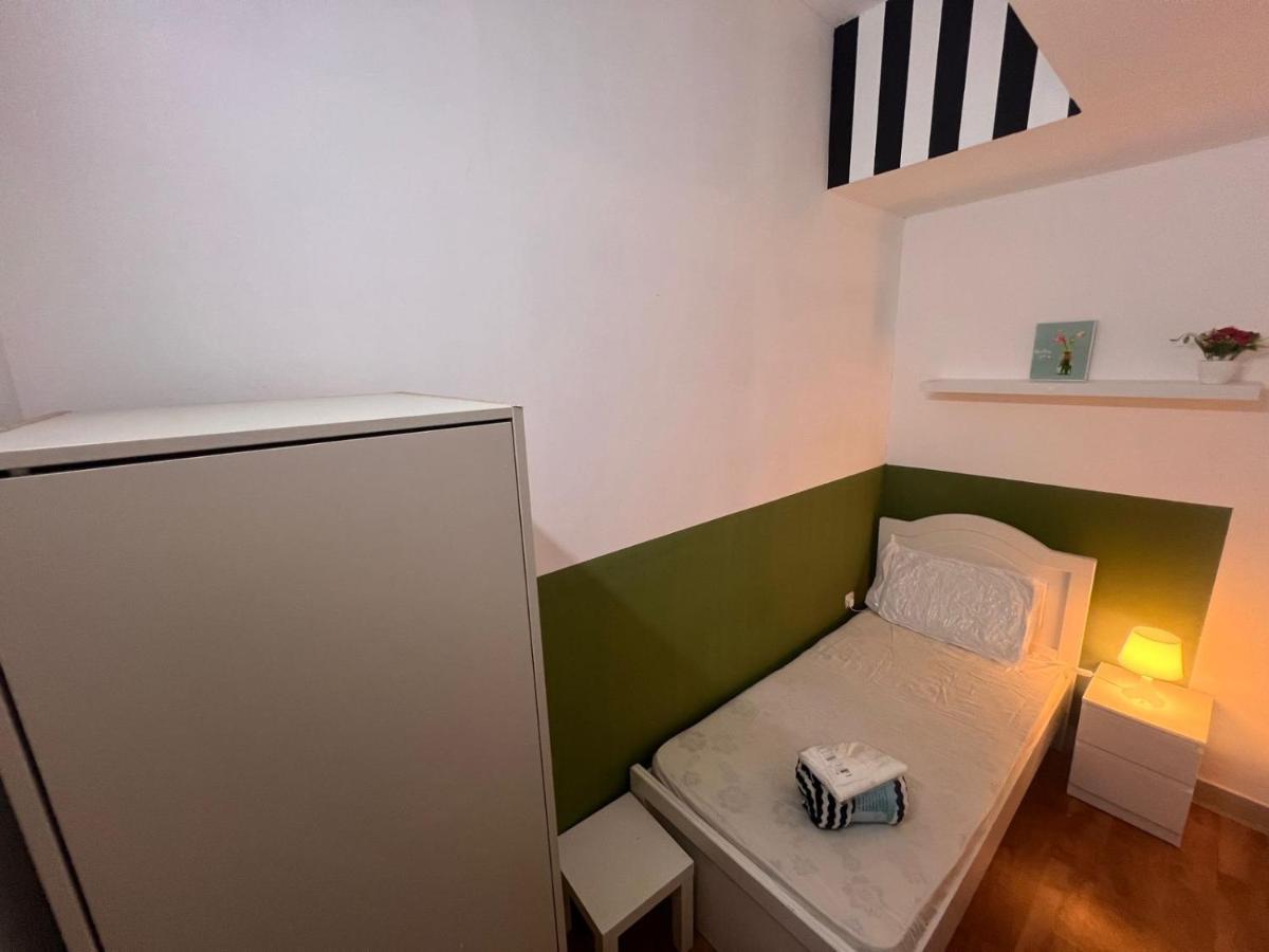 Privatunterkunft Bachelor Partition In Tecom Near Internet Metro *